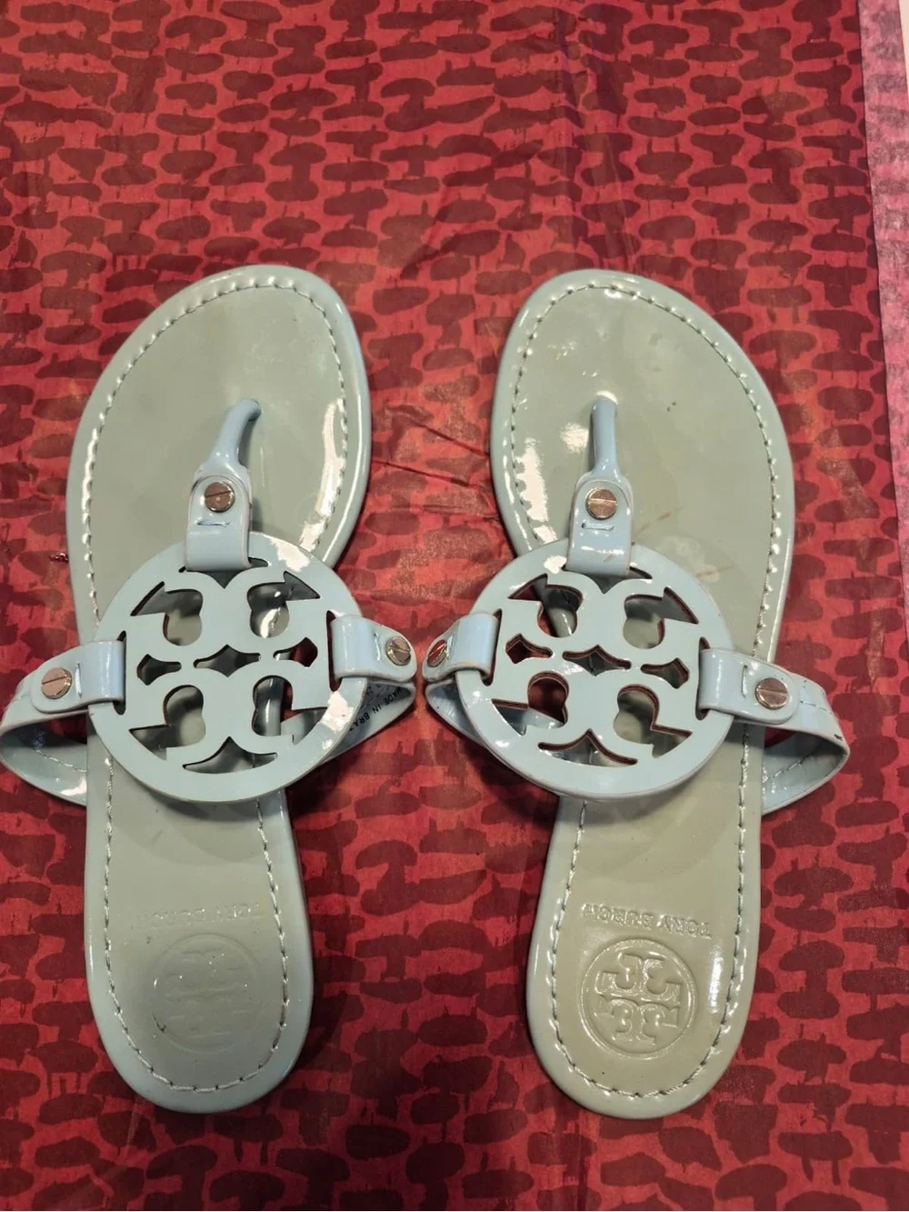 Tory Burch Light Blue Women's Logo Cutout Patent Leather Sandals size 6.5